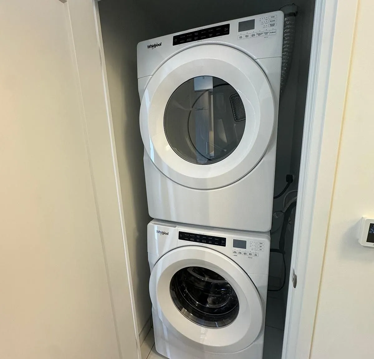 2 bed, $3,200 — Photo 3