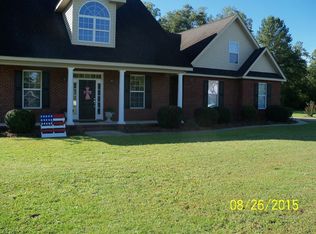 202 Hedge Row, Dublin, GA 31021