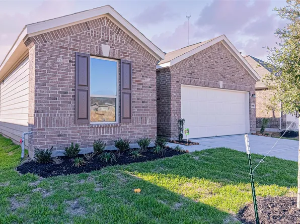 2114 Damasi Ln, Fresno, TX 77545