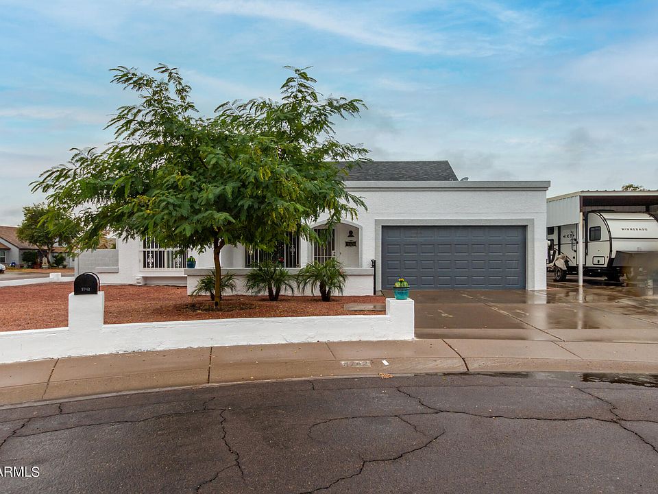 1st image of 8742 W MEADOWBROOK Avenue