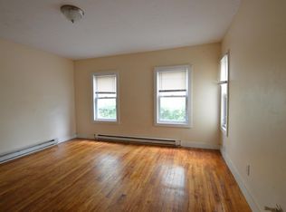 37 Litchfield St #1, Worcester, MA 01603