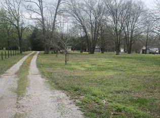 1705 Chapel Hill Pike, Eagleville, TN 37060