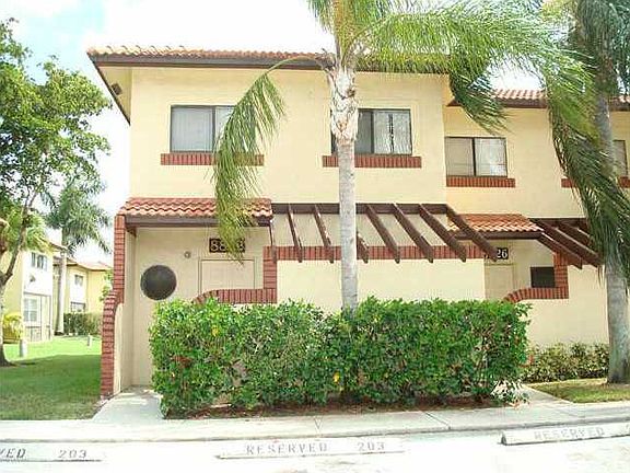 2nd image of 8822 NW 48th St