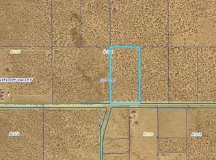 Avenue S, Llano, CA 93544