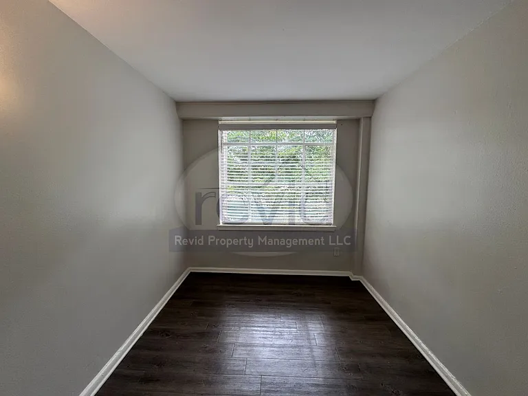 Goodbar Townhomes — Photo 17