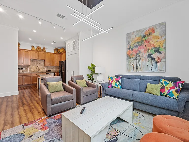 4312 McKinney Ave #4 — Photo 5