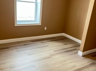 100-106 S Courtland St #1, East Stroudsburg, PA 18301