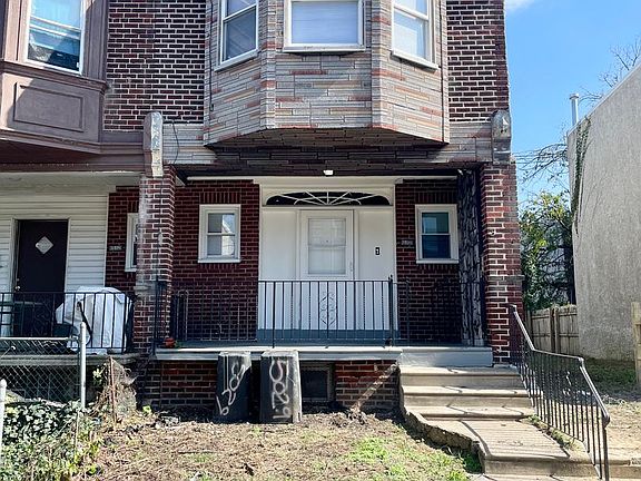 2nd image of 5029 N Franklin St