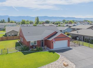 144 Farm Land Ln, Corvallis, MT 59828