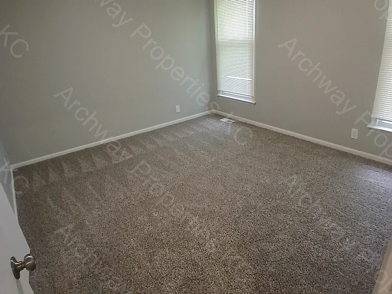 1267 N Petzold Dr #B — Photo 5