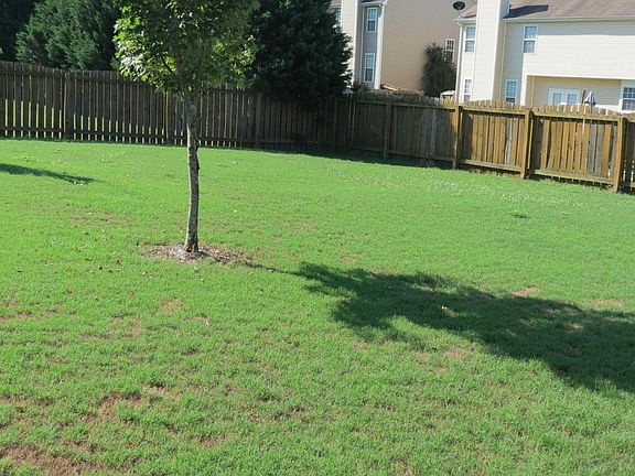 Large fenced back yard