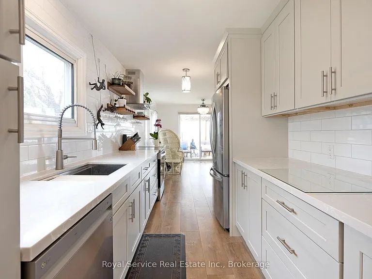 136 Onderdonk Ln — Photo 8