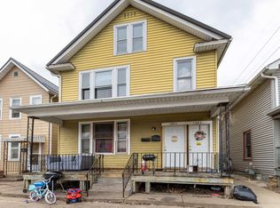 1693 Washington St, Dubuque, IA 52001