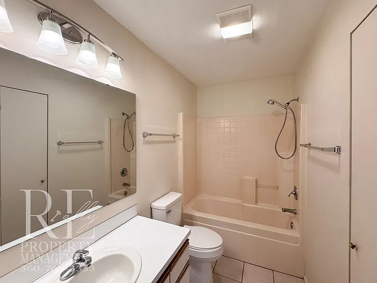 5852 SW Reese Ln — Photo 13