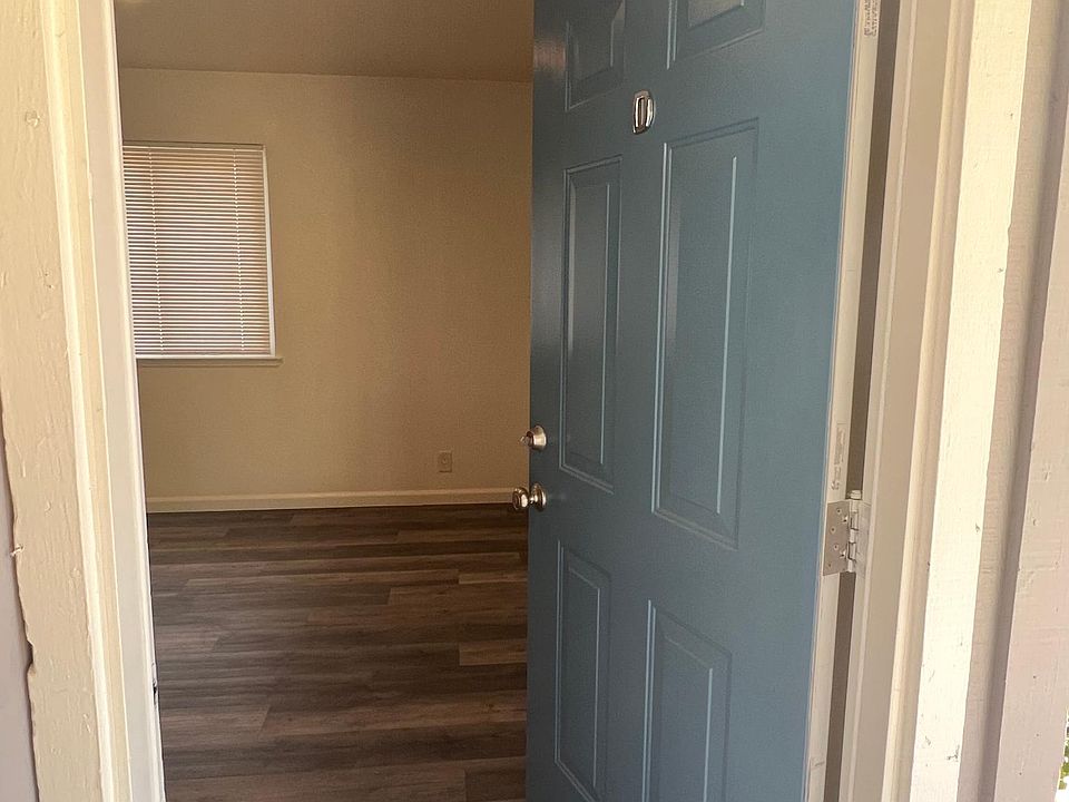 1st image of 212 B St APT D