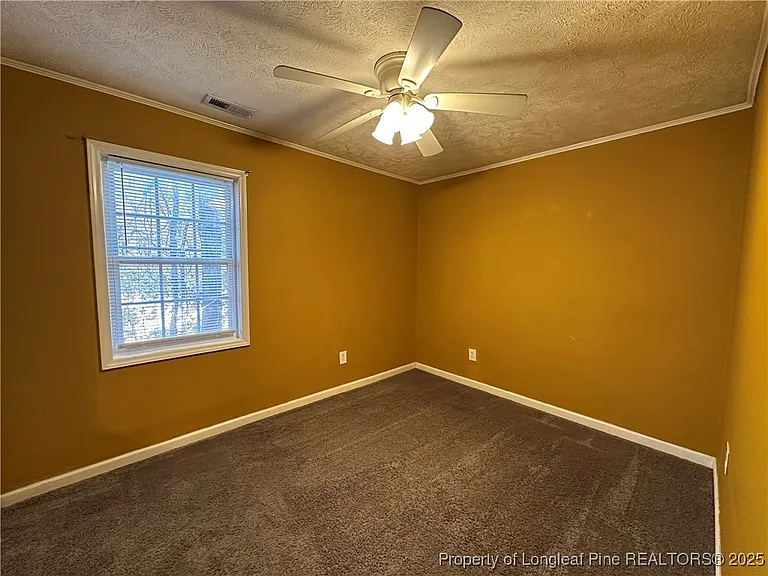 209 Spears Dr — Photo 5