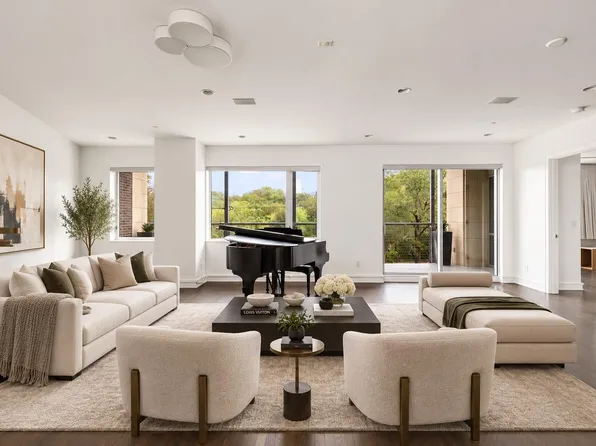 901 W 9th St APT 107, Austin, TX 78703