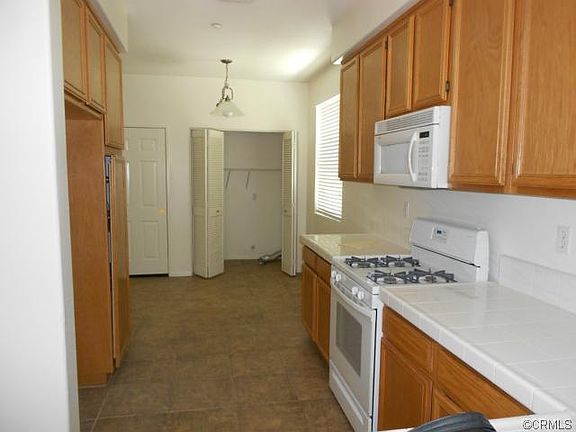 4th image of 30275 Pelican Bay