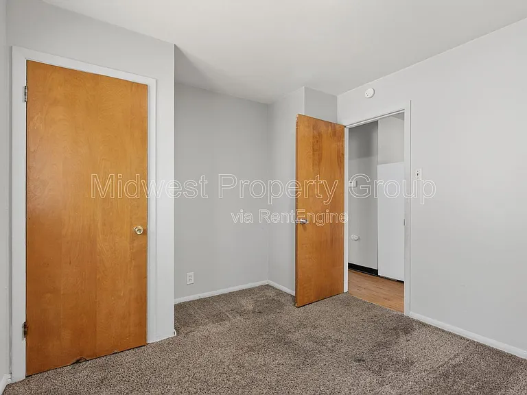 743 Shepley Dr — Photo 8