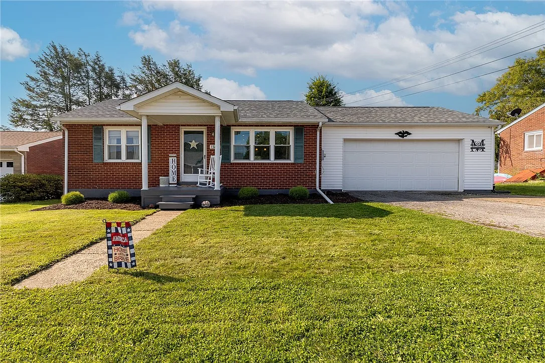1305 Laird Ave photo 1
