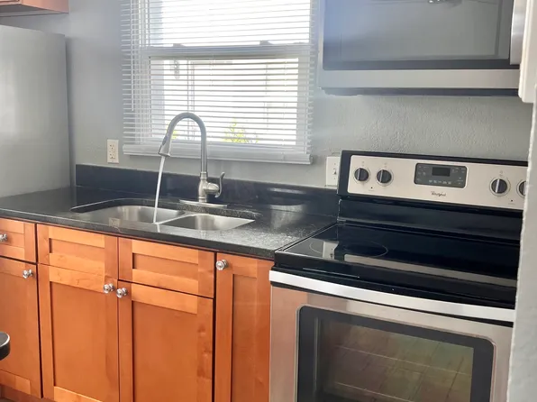 1648 S Crystal Lake Dr APT 43, Orlando, FL 32806