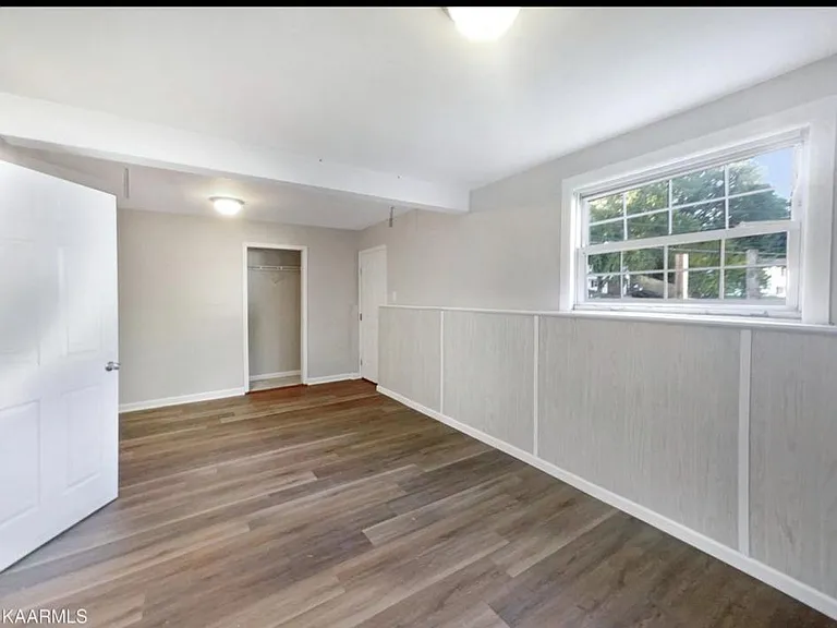 4309 Twin Pines Dr — Photo 11