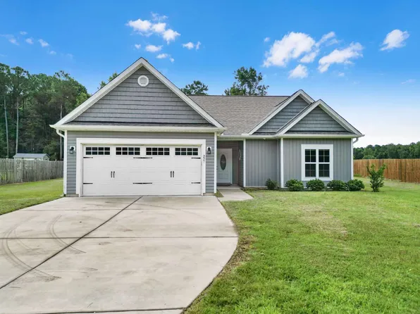 227 Clay Hill Rd, Sneads Ferry, NC 28460