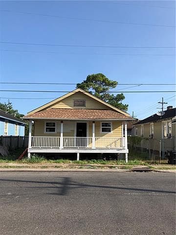 1st image of 2625 N Miro St