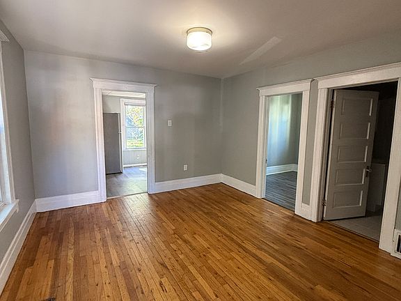 5th image of 1420 Francis St #2