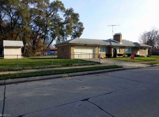 29006 Galloway St, Roseville, MI 48066