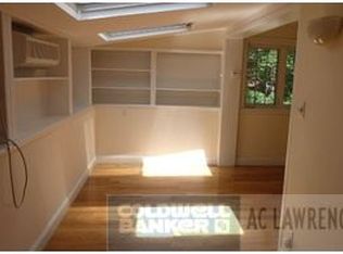 275 3rd Ave, New York, NY 10010