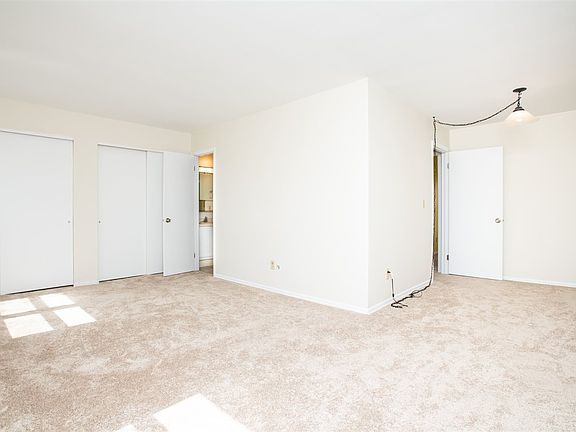 5th image of 21 Chadwyck Sq