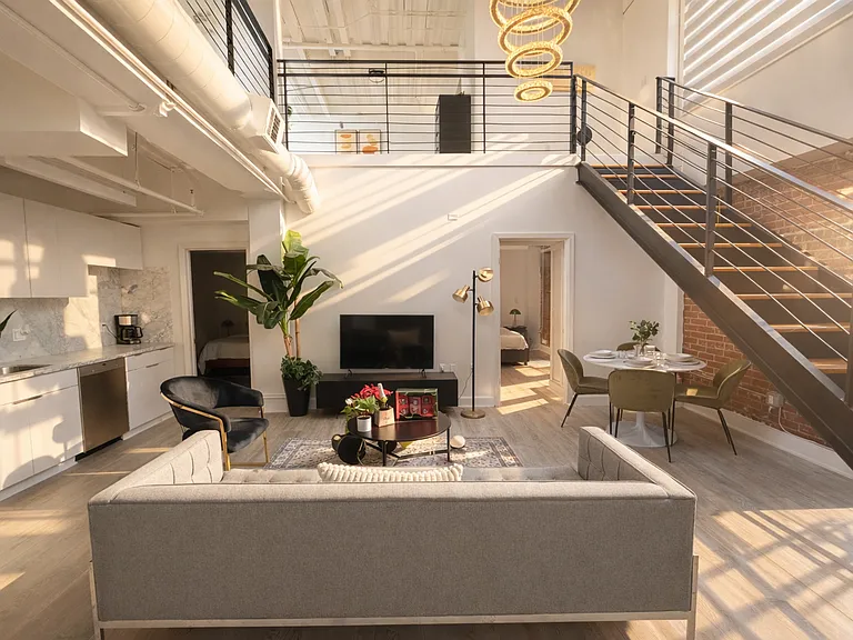 HWH Luxury Living — Photo 81