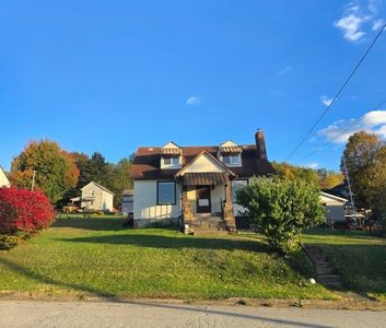 1014 N 4th St, Jeannette, PA, 15644