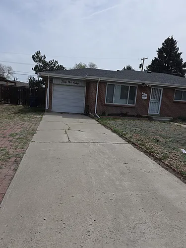 3180 Wheeling St Photo 1
