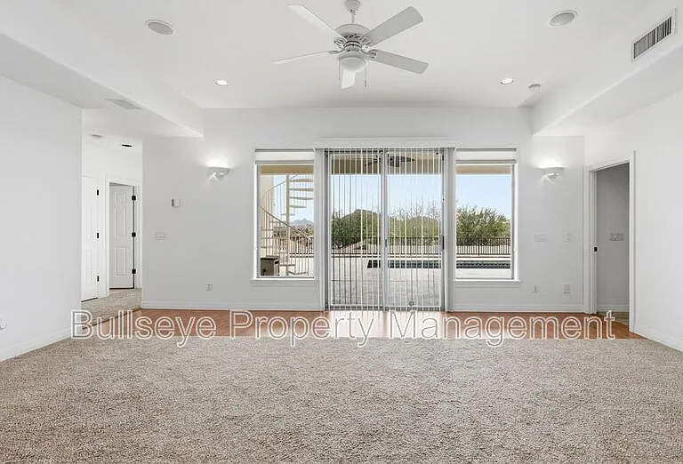 1527 E Villa Maria Dr — Photo 45