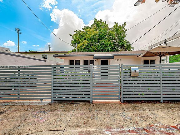 4th image of 2927 NW 6th Ave