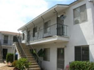 1st image of 4444 Menlo Ave APT 2