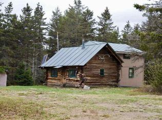 1170 Urban Farm Way, Cabot, VT 05647