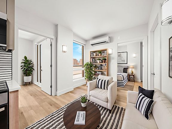 4th image of 91 Bruckner Blvd #306