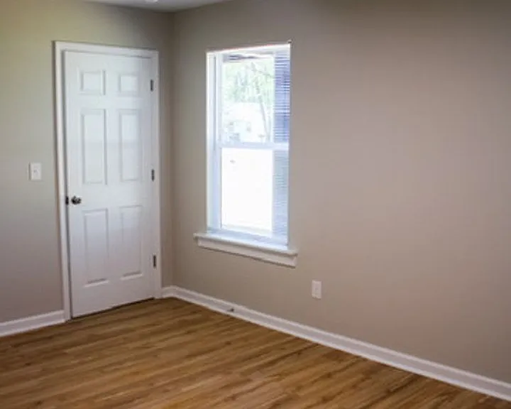 213 Bundrum Dr NW — Photo 12