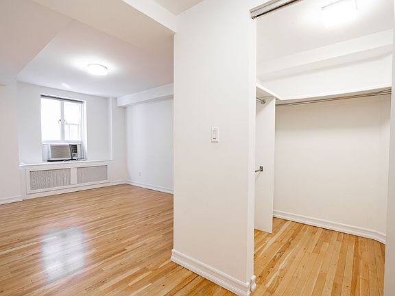 4th image of 752 W End Ave APT 16H