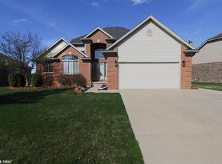 51976 Copper Creeks, New Baltimore, MI 48047