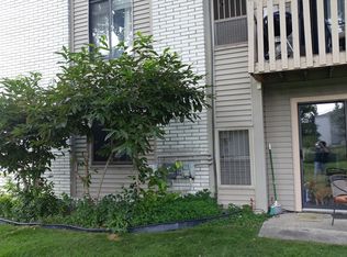 32005 W 12 Mile Rd UNIT 112, Farmington Hills, MI 48334