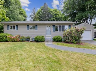 1 Mariette Dr, Portsmouth, NH 03801