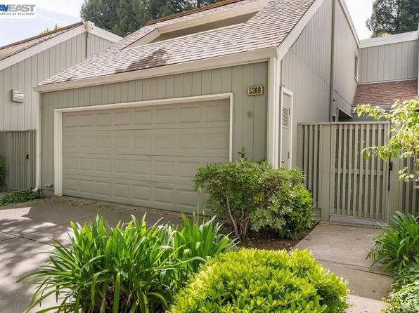 5360 Brookside Ct, Pleasanton, CA 94588