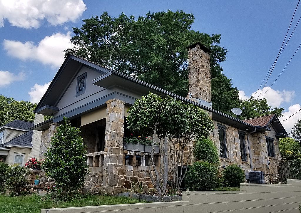 4 Dixie Trl, Raleigh, NC 27607 Zillow