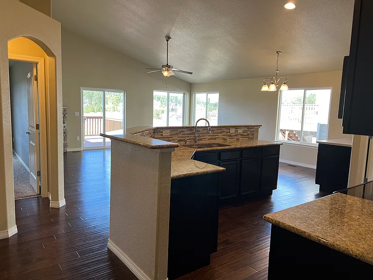 878 Gold Canyon Rd — Photo 5