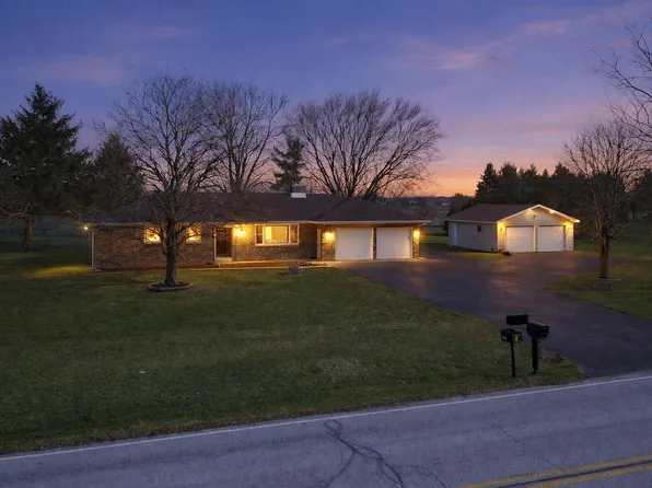 8310 W 101st Ave, Saint John, IN 46373