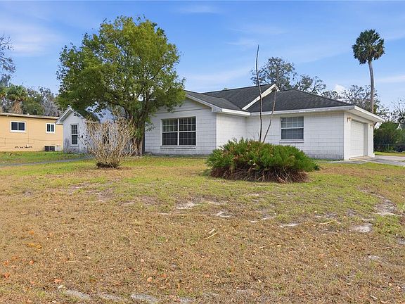 2nd image of 650 E Voorhis Ave